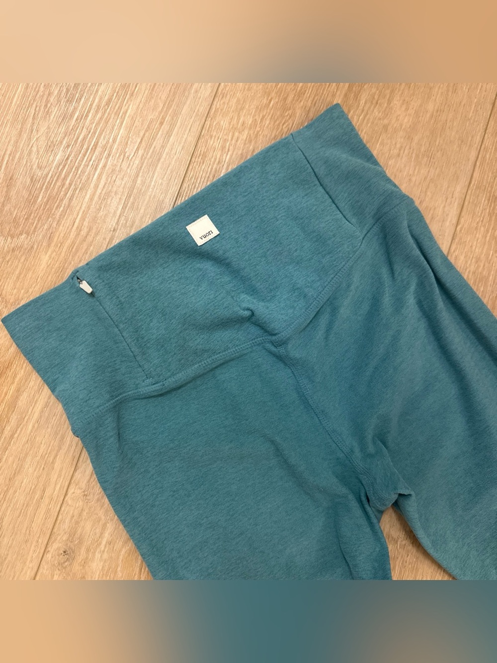 Vuori Clean Elevation Legging Womens Large Athleisure Jade Heather Green Yoga